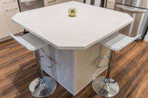Luxury Downtown Apt With Capitol & Mountain View 19